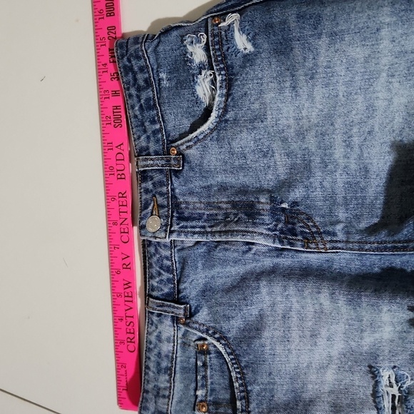 Wild Fable Shorts Distressed Blue Jean Shorts Distroyed Size 8 Holes Rips - Picture 9 of 12